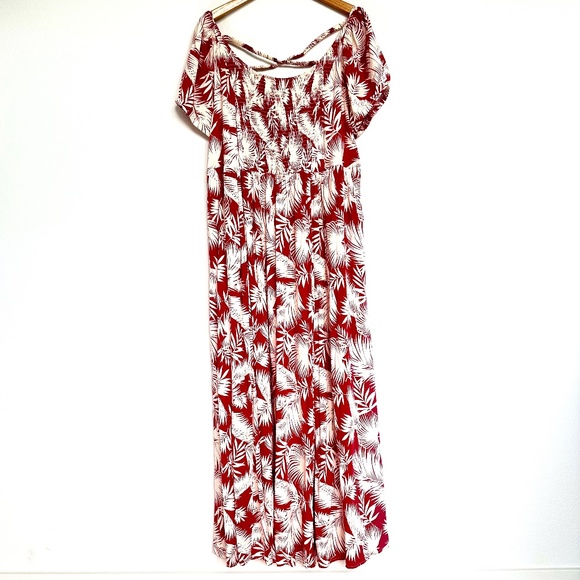 Torrid Pink Cream Leaf Print Maxi Dress ~Sz 2 = 2X ~ Smocked Bodice Off Shoulder - Picture 1 of 13